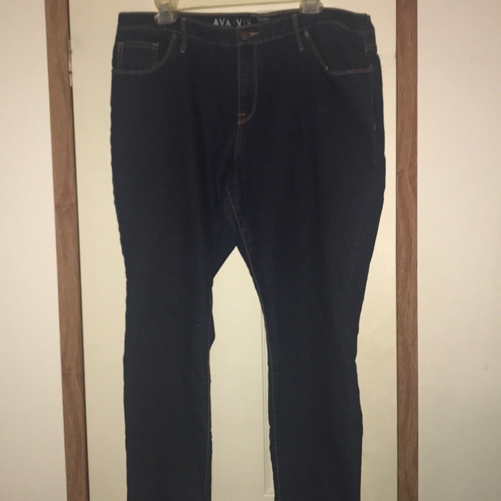 Dark wash skinny jeans